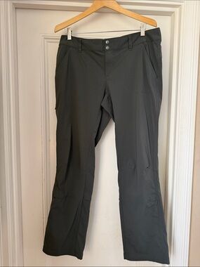 Columbia Women's Saturday Trail Pants — Grill Gray